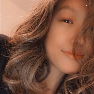 Meet your Posher, Gina